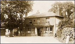 Fuller, Smith and Turner Pub, Chiswick, 1910